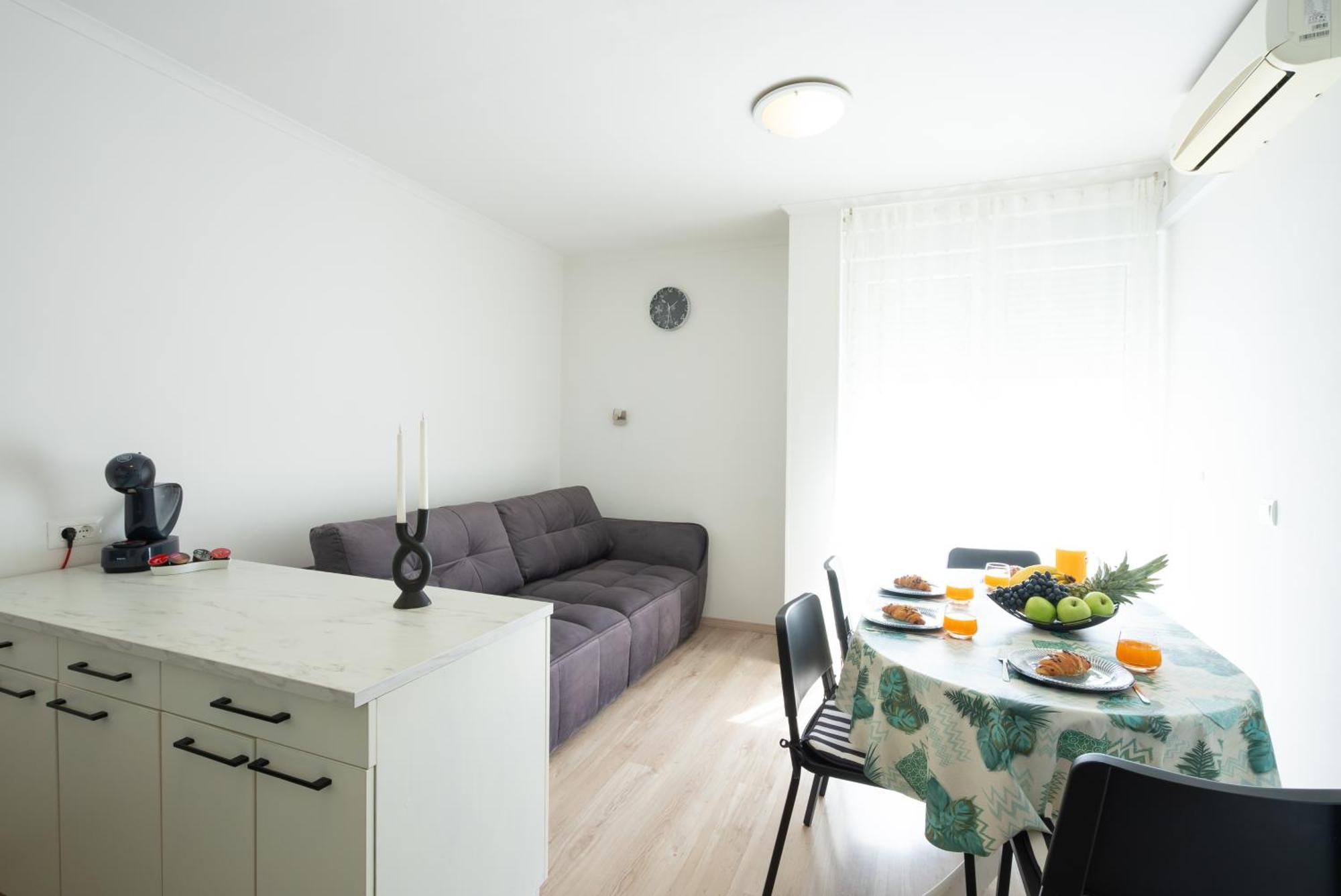 Adventure Apartment 75M2 Close To The Center Spalato Esterno foto